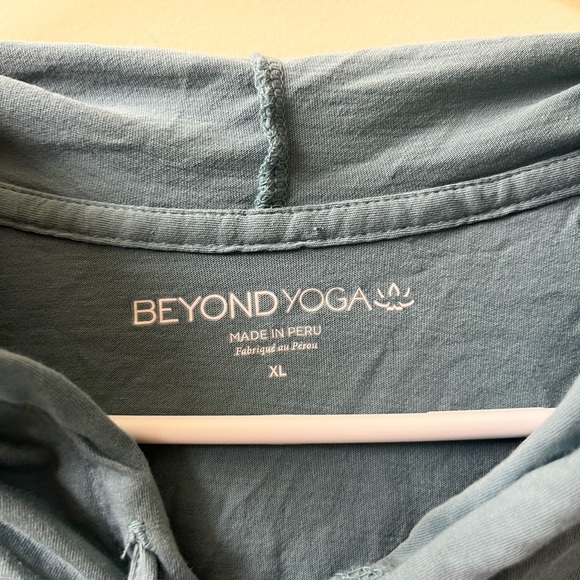 Top - Picture 3 of 3